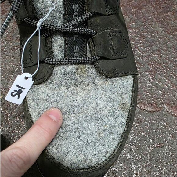 Sorel Kinetic Caribou Boot Winter Snow Women’s Size 7 38 Gorpcore outdoor warm - Picture 3 of 11